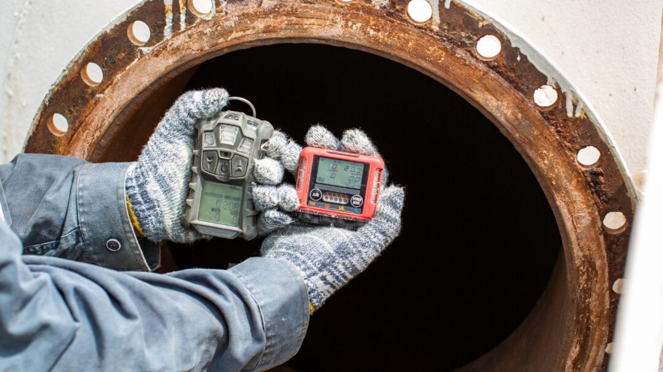 GAS DETECTOR